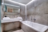 R Hotel experiences - Aywaille - Salle de bain